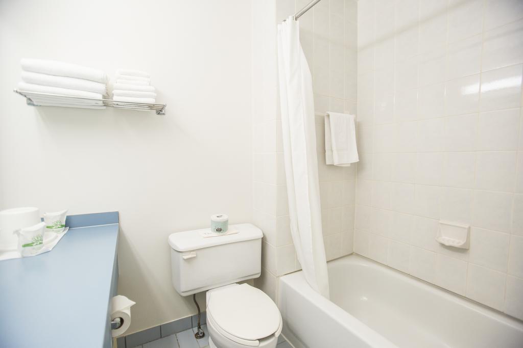 Motel Vaudreuil Habitación foto